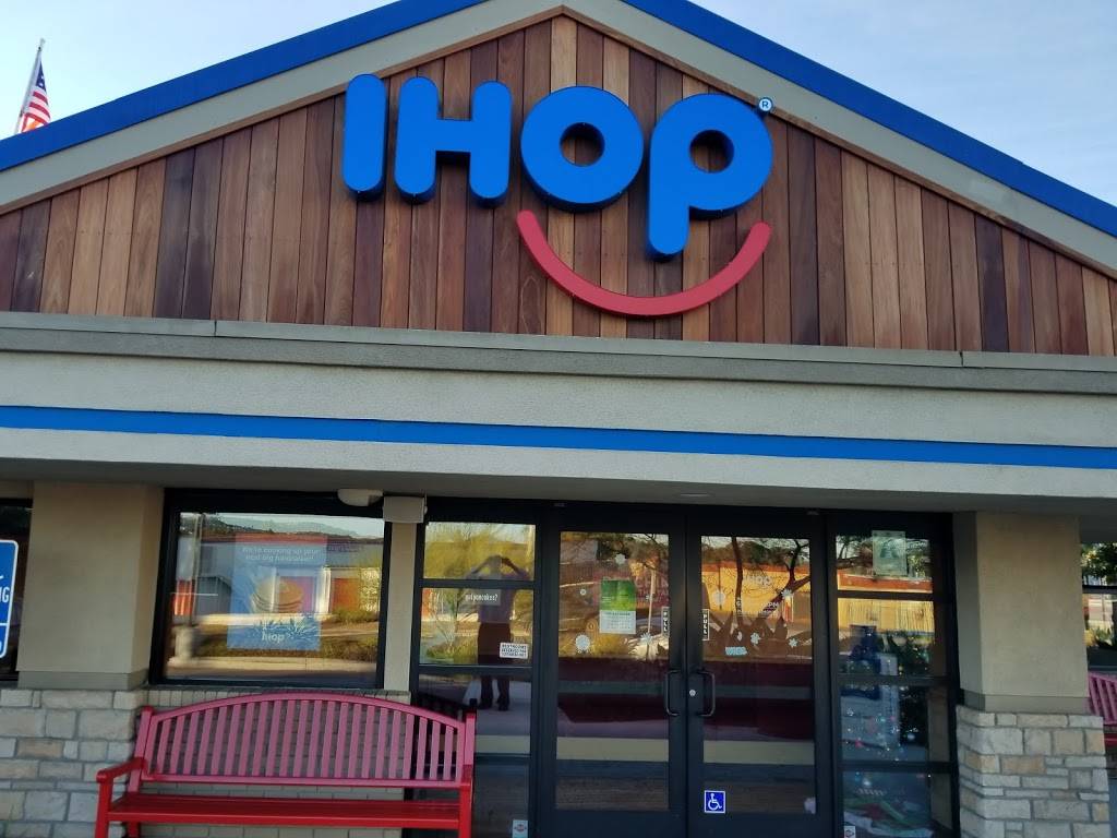 IHOP | bakery | 9449 Kearny Mesa Rd, San Diego, CA 92126, USA | 8582554735 OR +1 858-255-4735