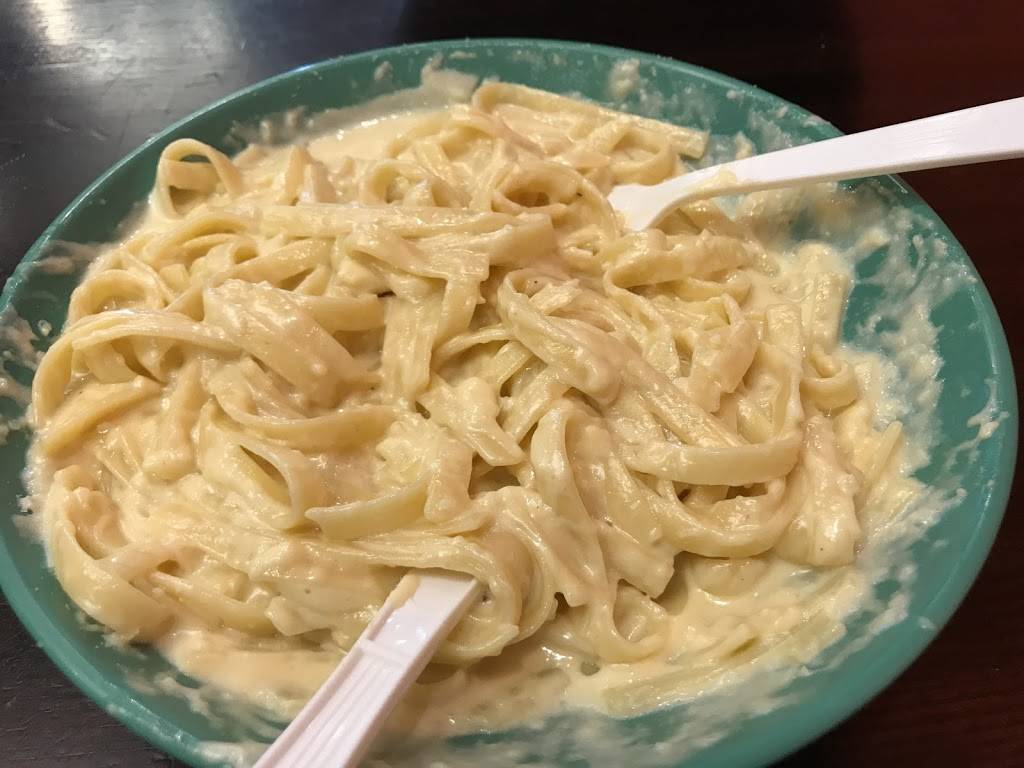 Bennys Kosher Pizza | restaurant | 18130 Union Tpke, Flushing, NY 11366, USA | 7189691928 OR +1 718-969-1928