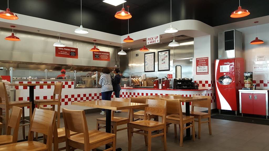 Five Guys | meal takeaway | 1050 W Gladstone St, San Dimas, CA 91773, USA | 9095991124 OR +1 909-599-1124