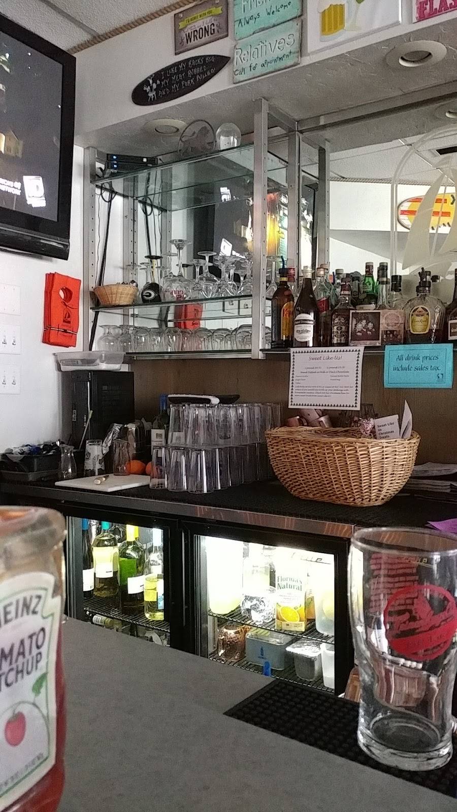 Port OCall | restaurant | 1439, 310 Milwaukee St, Kewaunee, WI 54216, USA | 9203884883 OR +1 920-388-4883