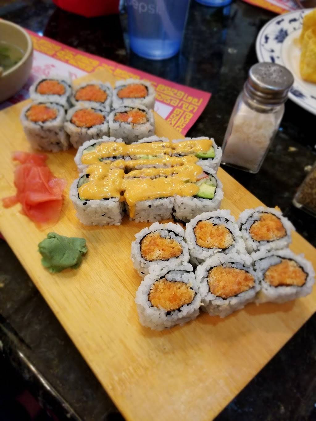 Sakura | restaurant | 1812, 1001 Pennsylvania Ave, Monaca, PA 15061, USA | 8782013333 OR +1 878-201-3333