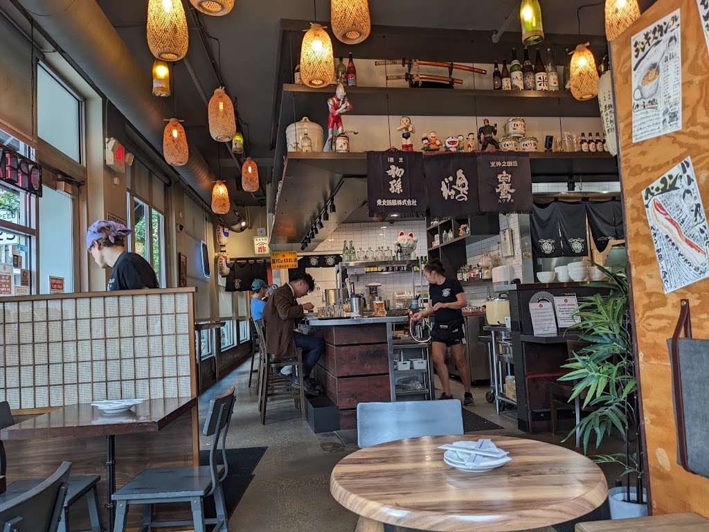 Zen Box Izakaya | restaurant | 602 Washington Ave S, Minneapolis, MN 55415, USA | 6123323936 OR +1 612-332-3936