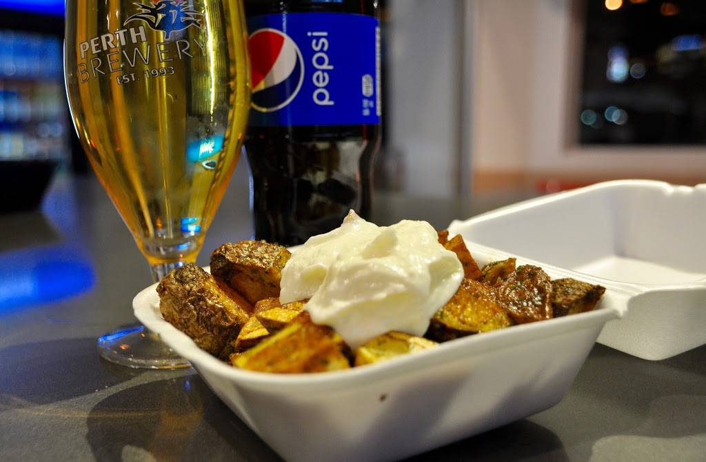 Jo-Jos Pizzeria Kanata Gourmet Pizza - Shawarma - Subs - Cateri | restaurant | 4046 Carling Ave, Kanata, ON K2K 2T5, Canada | 6132545554 OR +1 613-254-5554