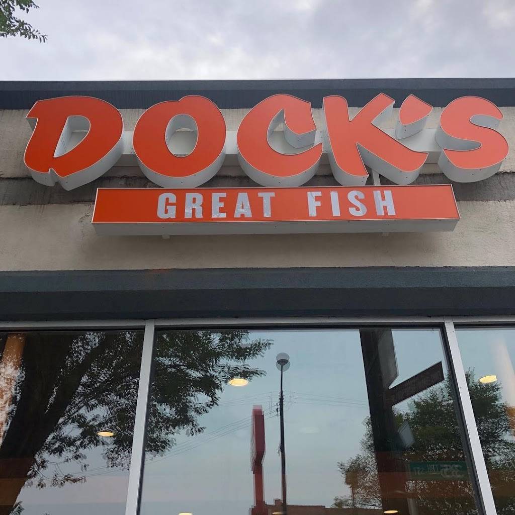 Docks | restaurant | 321 E 35th St, Chicago, IL 60616, USA | 3129292336 OR +1 312-929-2336