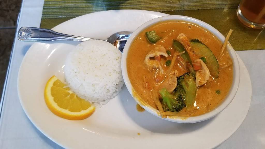 Bangkok Thai Cuisine | restaurant | 5030 Champion Blvd Ste B4, Boca Raton, FL 33496, USA | 5619958154 OR +1 561-995-8154