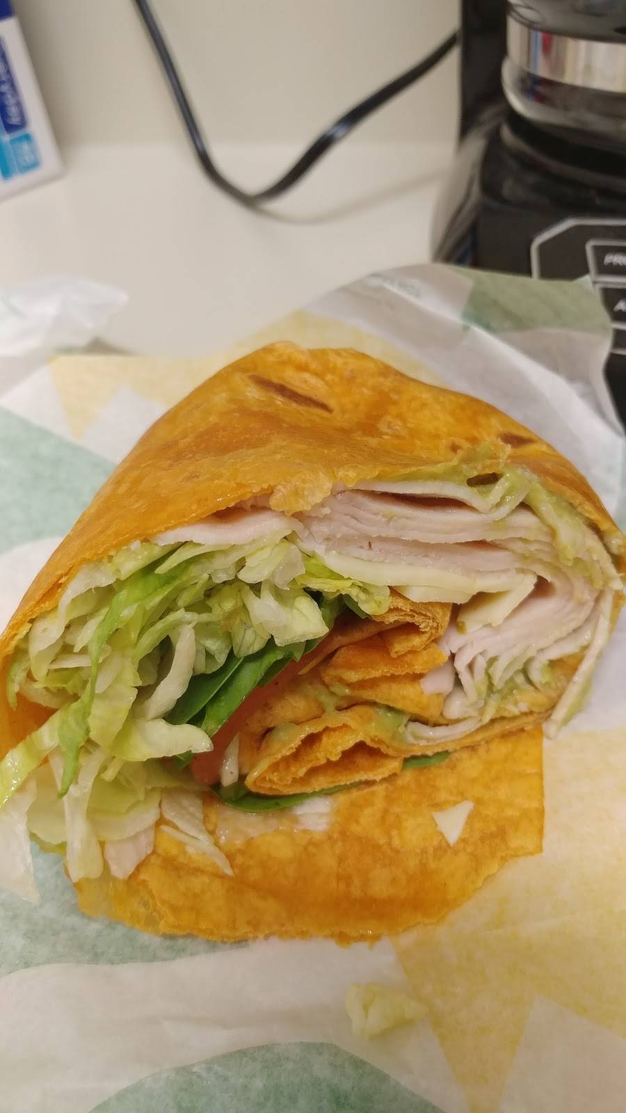Subway | meal takeaway | 1311 E Main St, Ville Platte, LA 70586, USA | 3373635709 OR +1 337-363-5709