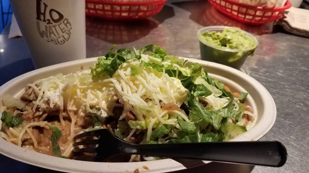 Chipotle Mexican Grill | restaurant | 1420 W 23rd St, Lawrence, KS 66046, USA | 7853129081 OR +1 785-312-9081