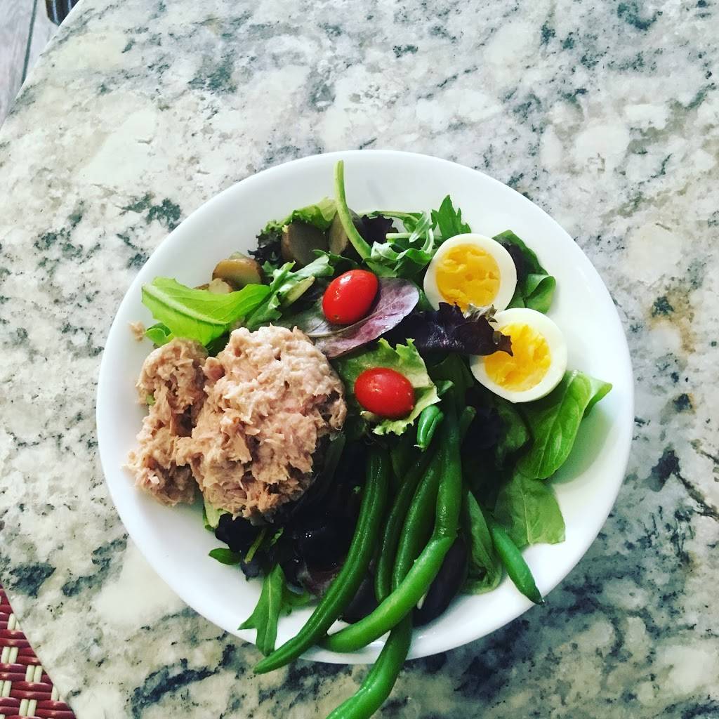 Très Petite | restaurant | 1707 Massachusetts Ave, Lexington, MA 02420, USA | 7815385538 OR +1 781-538-5538