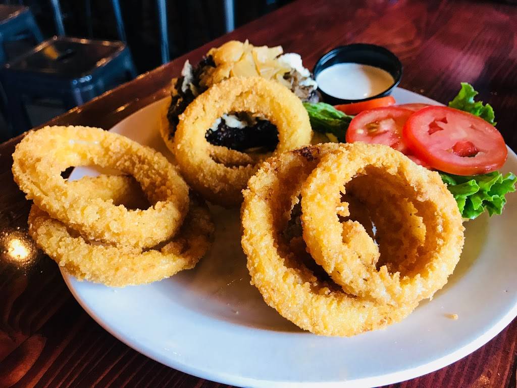 California Burger Company | restaurant | 1001 Heavenly Village Way #2b, South Lake Tahoe, CA 96150, USA | 5303148404 OR +1 530-314-8404