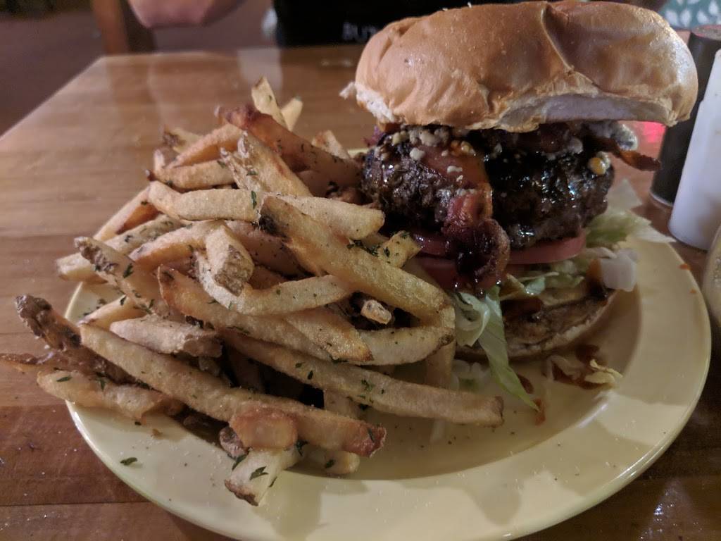 Sach’s Tee House | restaurant | 34 Hazel St, Binghamton, NY 13905, USA | 6077979628 OR +1 607-797-9628