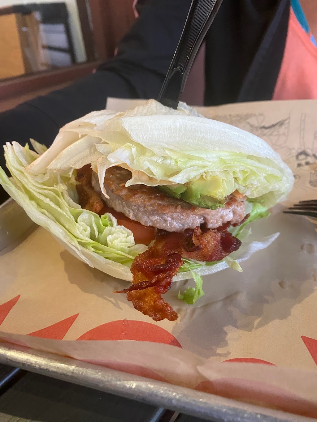 MOOYAH Burgers, Fries & Shakes | meal takeaway | 2540 El Camino Real ste a, Carlsbad, CA 92008, USA | 7609940274 OR +1 760-994-0274