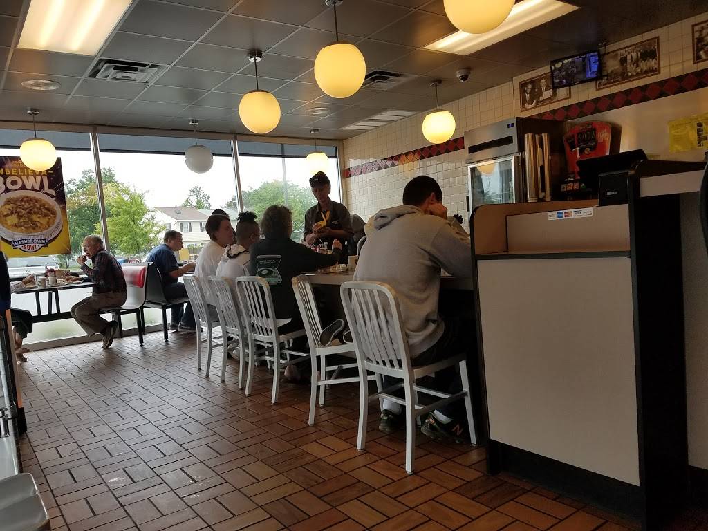 Waffle House | meal takeaway | 1521 Lynnhaven Pkwy, Virginia Beach, VA 23453, USA | 7573682500 OR +1 757-368-2500
