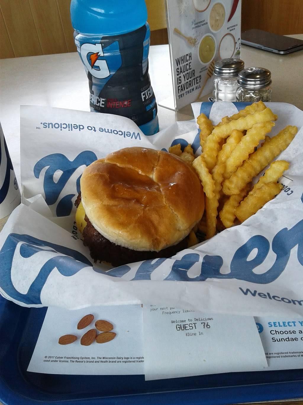 Culvers | restaurant | 3340 Shoreline Dr, Wayzata, MN 55391, USA | 9524717500 OR +1 952-471-7500
