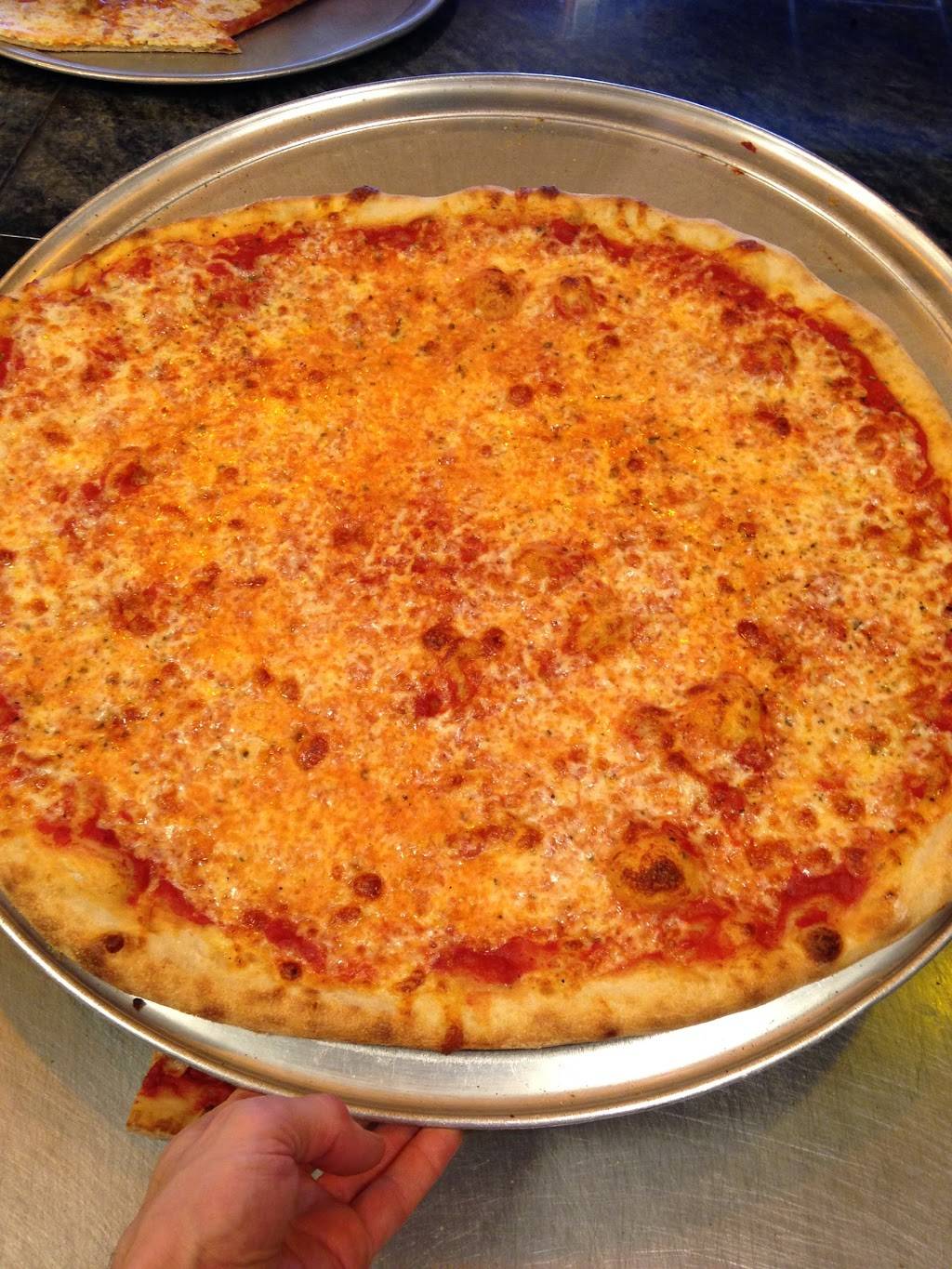 ITALIA Brick Oven Pizzeria and Restaurant | restaurant | 1010 Broadway, Thornwood, NY 10594, USA | 9147419111 OR +1 914-741-9111