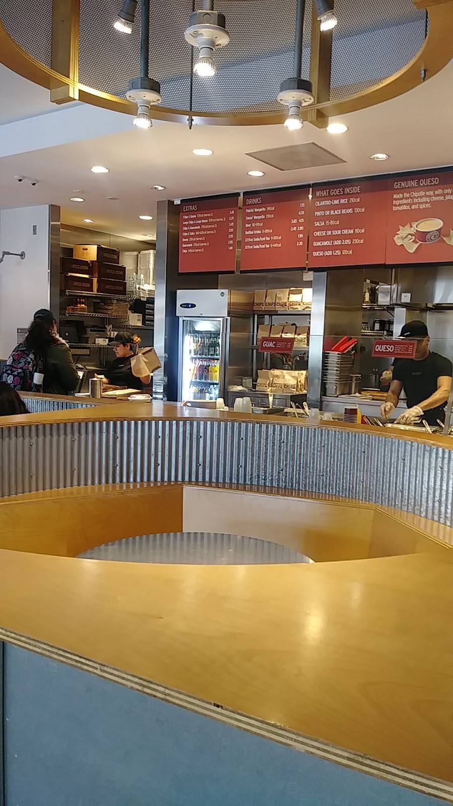 Chipotle Mexican Grill | restaurant | 6600 N Sheridan Rd, Chicago, IL 60626, USA | 7734659281 OR +1 773-465-9281