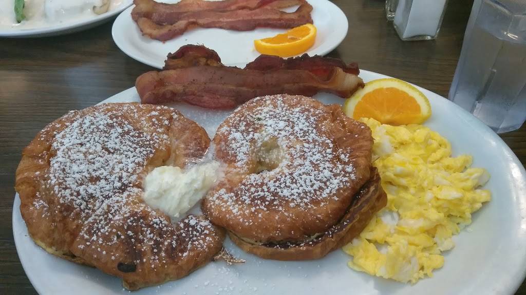 Alley Café | cafe | 2265 Pear St, Pinole, CA 94564, USA | 5107245312 OR +1 510-724-5312