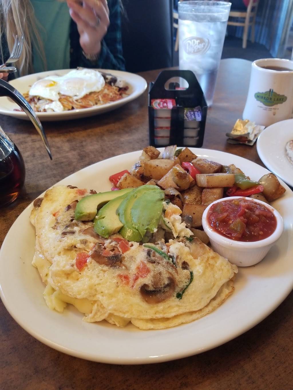 Mirror Lake Diner | restaurant | 35 S Main St, Kamas, UT 84036, USA | 4357830110 OR +1 435-783-0110