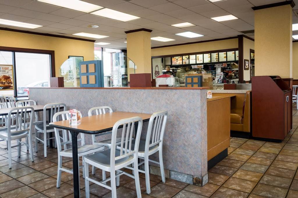 Arbys | meal takeaway | 2425 S Seneca St, Wichita, KS 67217, USA | 3162624336 OR +1 316-262-4336
