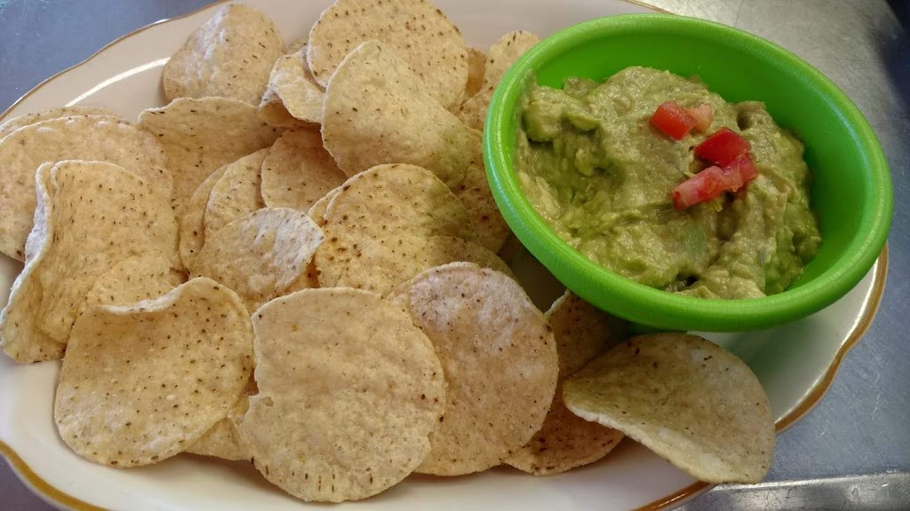 La Casita 3 | restaurant | 308 East St #54, Texhoma, OK 73949, USA | 5804231212 OR +1 580-423-1212