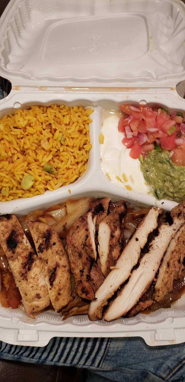 Azteca Restaurant & Cantina | restaurant | 9505 Baltimore Ave, College Park, MD 20740, USA | 3014748226 OR +1 301-474-8226