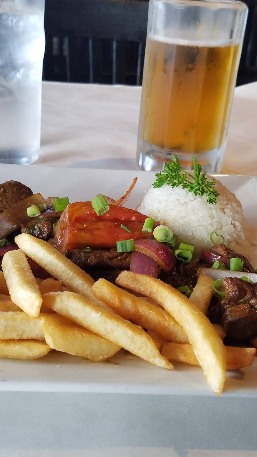 Pekaditos Mi Viejo San Juan | restaurant | 11980 SW 8th St, Miami, FL 33184, USA | 3052202221 OR +1 305-220-2221