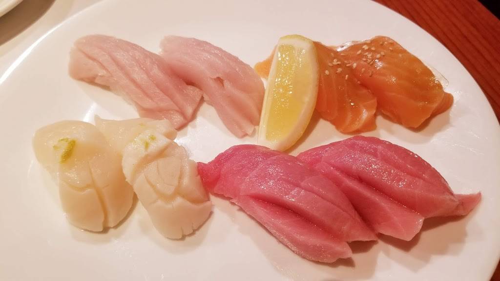 Sushi Ichiban Kan | restaurant | 2623, 19723 Ventura Blvd, Woodland Hills, CA 91364, USA | 8188838288 OR +1 818-883-8288