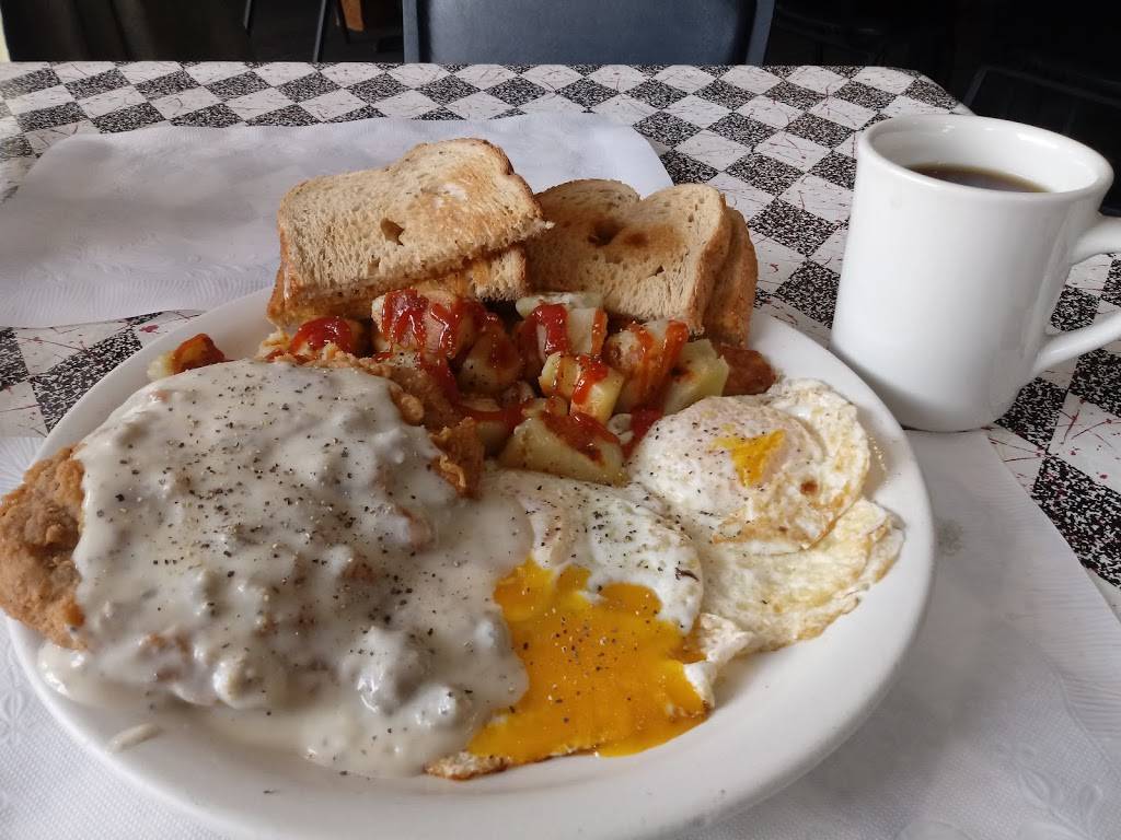 Sallies Country Kitchen | restaurant | 23 Main St, Nichols, NY 13812, USA | 6076993730 OR +1 607-699-3730