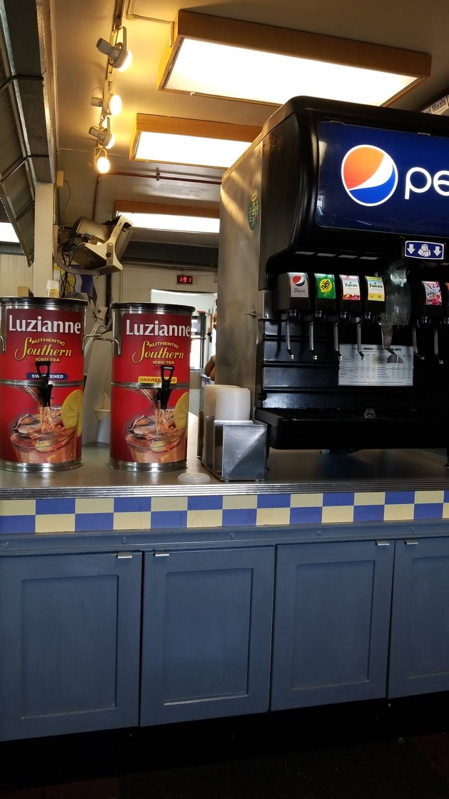 Long John Silvers | restaurant | 3231 Chicago Rd, South Chicago Heights, IL 60411, USA | 7087558190 OR +1 708-755-8190