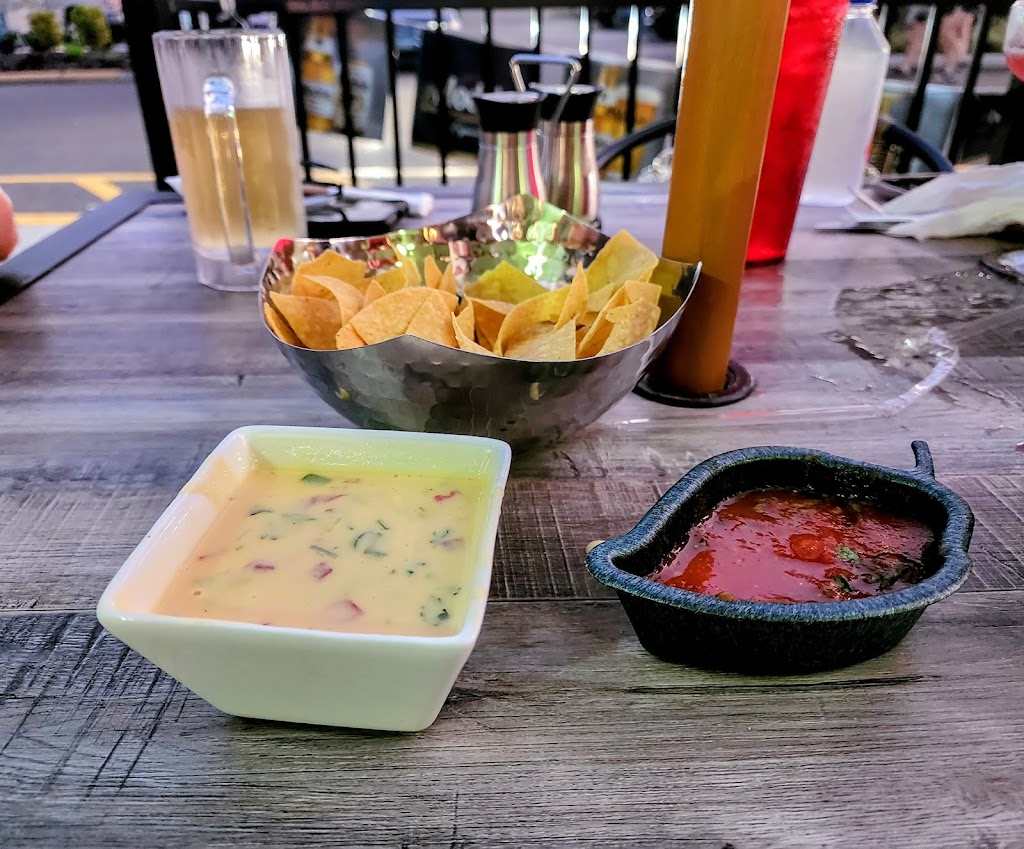 Don Julio’s Authentic Mexican Cuisine - Tampa Palms | restaurant | 16023 Tampa Palms Blvd W, Tampa, FL 33647, USA | 8136447899 OR +1 813-644-7899