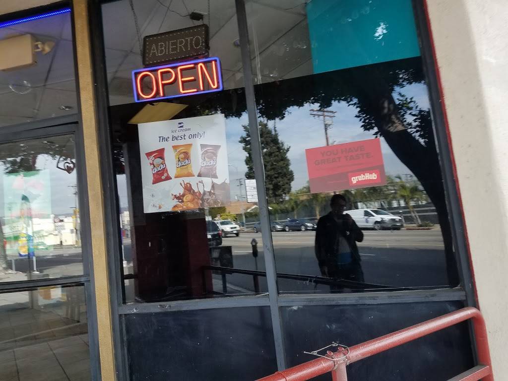 Panaderia Guatemalteca | restaurant | 948 N Western Ave, Los Angeles, CA 90029, USA | 5622949194 OR +1 562-294-9194