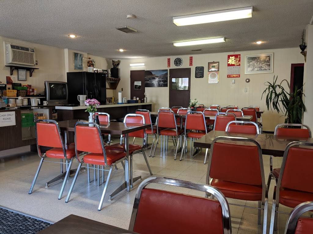 Tavistock Restaurant | restaurant | 36 Woodstock St S, Tavistock, ON N0B 2R0, Canada | 5196552171 OR +1 519-655-2171