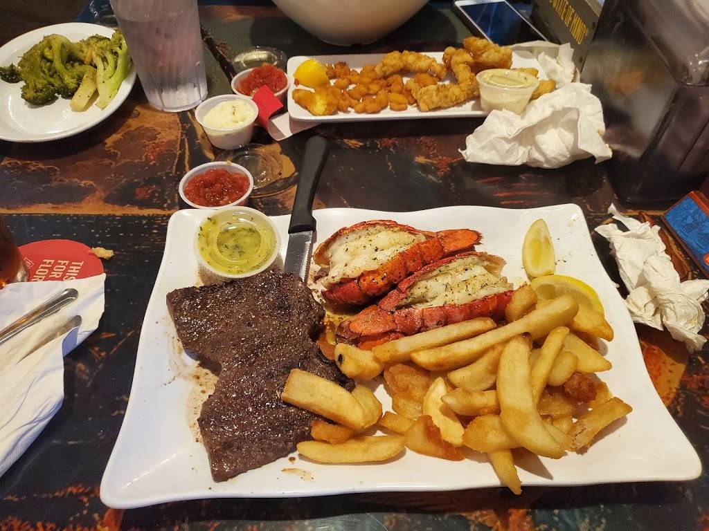 Rodbenders Raw Bar & Grill | restaurant | 20400 Old Cutler Rd #1834, Cutler Bay, FL 33189, USA | 3052539360 OR +1 305-253-9360