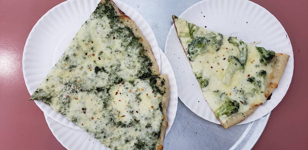 La Pizzeria | restaurant | 114 Middle Neck Rd, Great Neck, NY 11021, USA | 5164665114 OR +1 516-466-5114