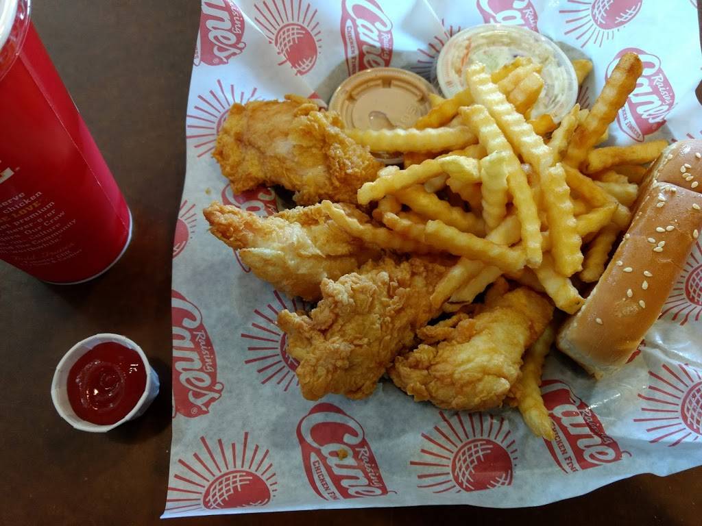 Raising Canes Chicken Fingers | meal takeaway | 320 S Plano Rd, Richardson, TX 75081, USA | 9724799413 OR +1 972-479-9413
