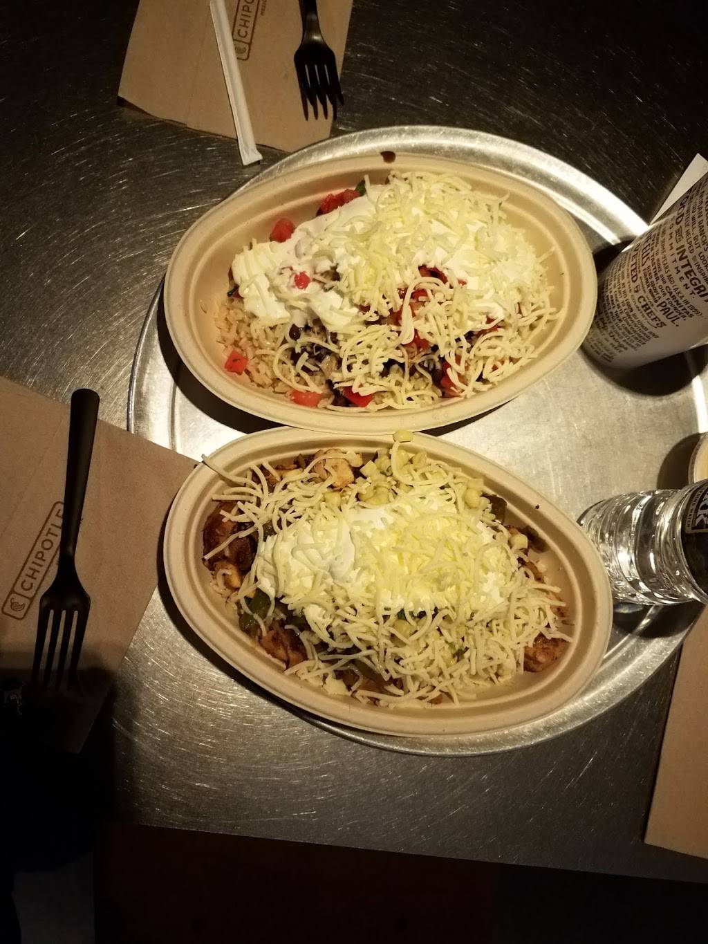 Chipotle Mexican Grill | restaurant | 631 Baltimore Blvd Unit 102, Westminster, MD 21157, USA | 4108482143 OR +1 410-848-2143