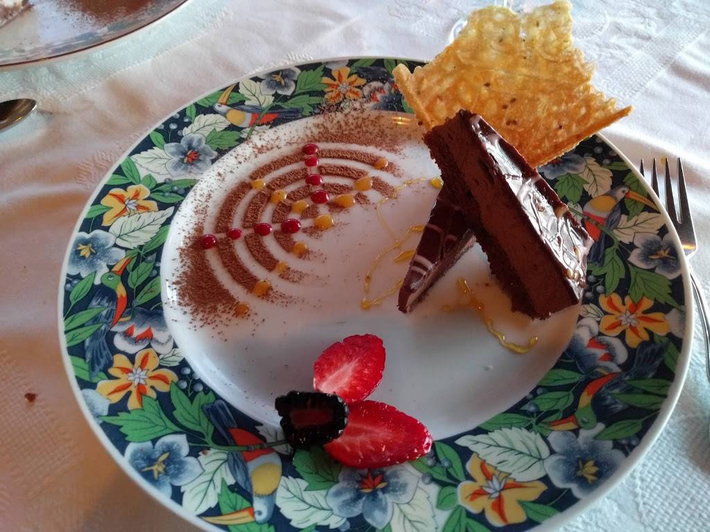 Restaurant Esmeralda Sur-Lac | restaurant | 1223 Chemin du Chantecler, Sainte-Adèle, QC J8B 2Y3, Canada | 4502295151 OR +1 450-229-5151