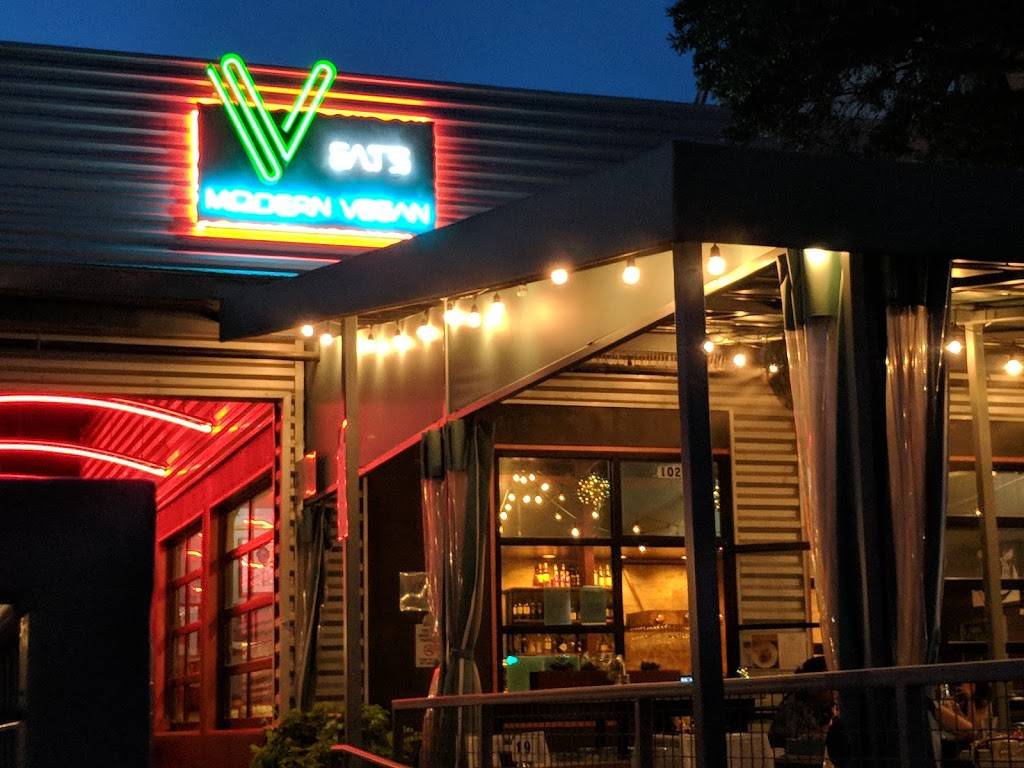 V-Eats Modern Vegan | restaurant | 3011 Gulden Ln #102, Dallas, TX 75212, USA | 2143776009 OR +1 214-377-6009
