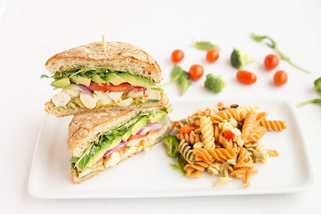 Coolgreens - Edmond | restaurant | 1189 E 15th St, Edmond, OK 73013, USA | 4055621020 OR +1 405-562-1020