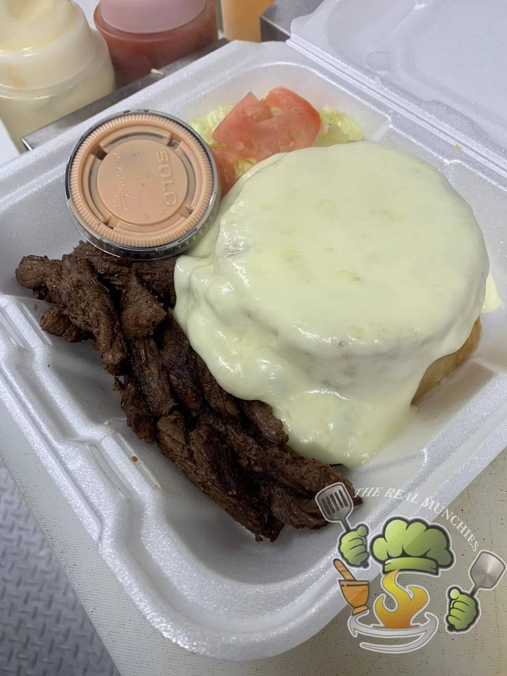 The Real Munchies | restaurant | 445 Haverhill St, Lawrence, MA 01841, USA | 9392266400 OR +1 939-226-6400