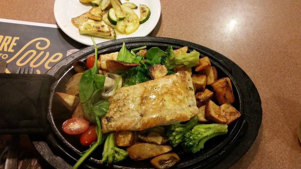 Dennys | restaurant | 343 Civic Rd, Lasalle, IL 61301, USA | 8152236036 OR +1 815-223-6036