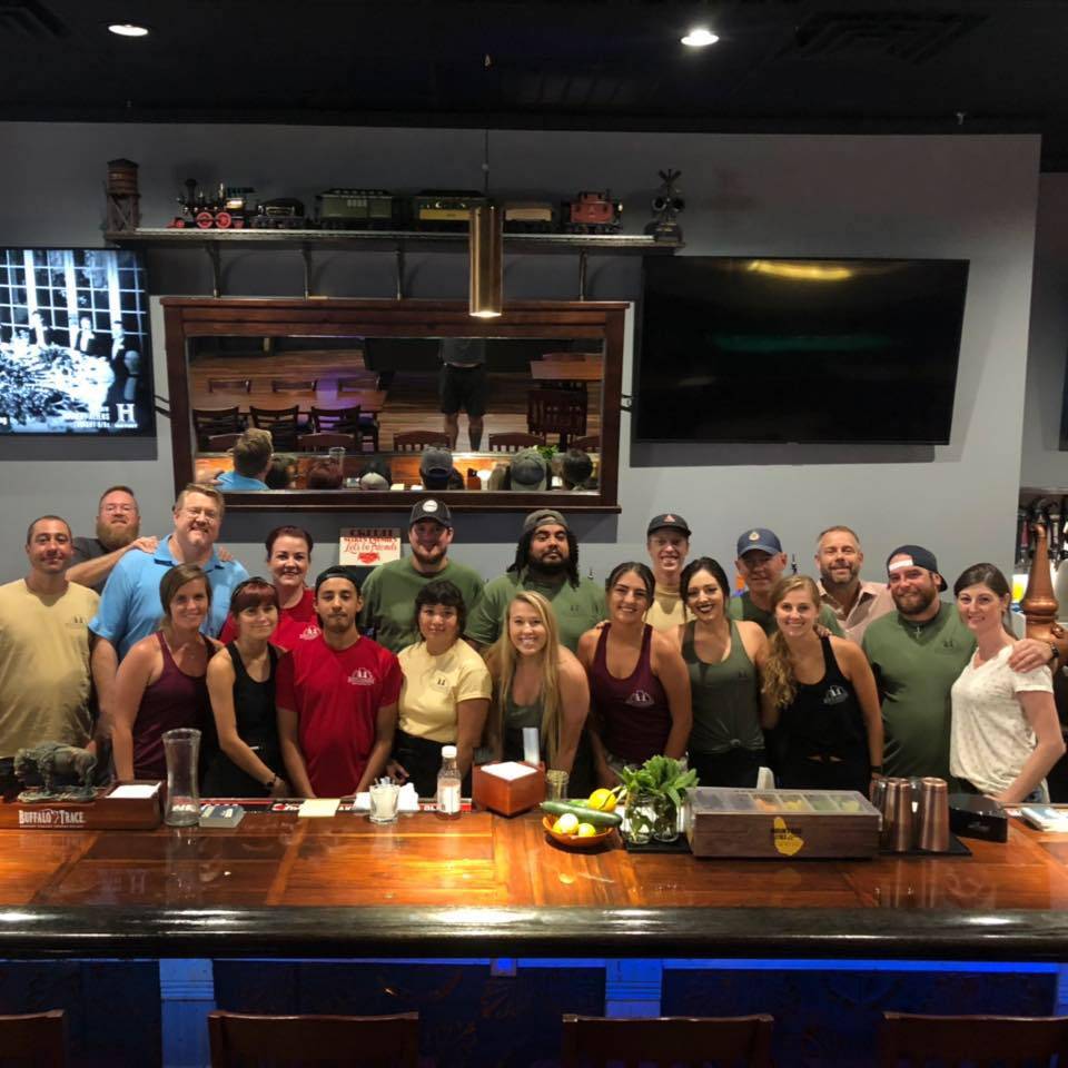 Bootleggers Pizza Parlor | restaurant | 197 S Seguin Ave, New Braunfels, TX 78130, USA | 8303271199 OR +1 830-327-1199