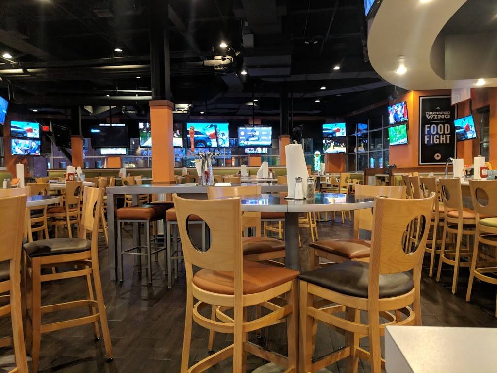 Buffalo Wings & Rings | restaurant | 3845 Village Ln, Lincoln, NE 68516, USA | 4022619464 OR +1 402-261-9464