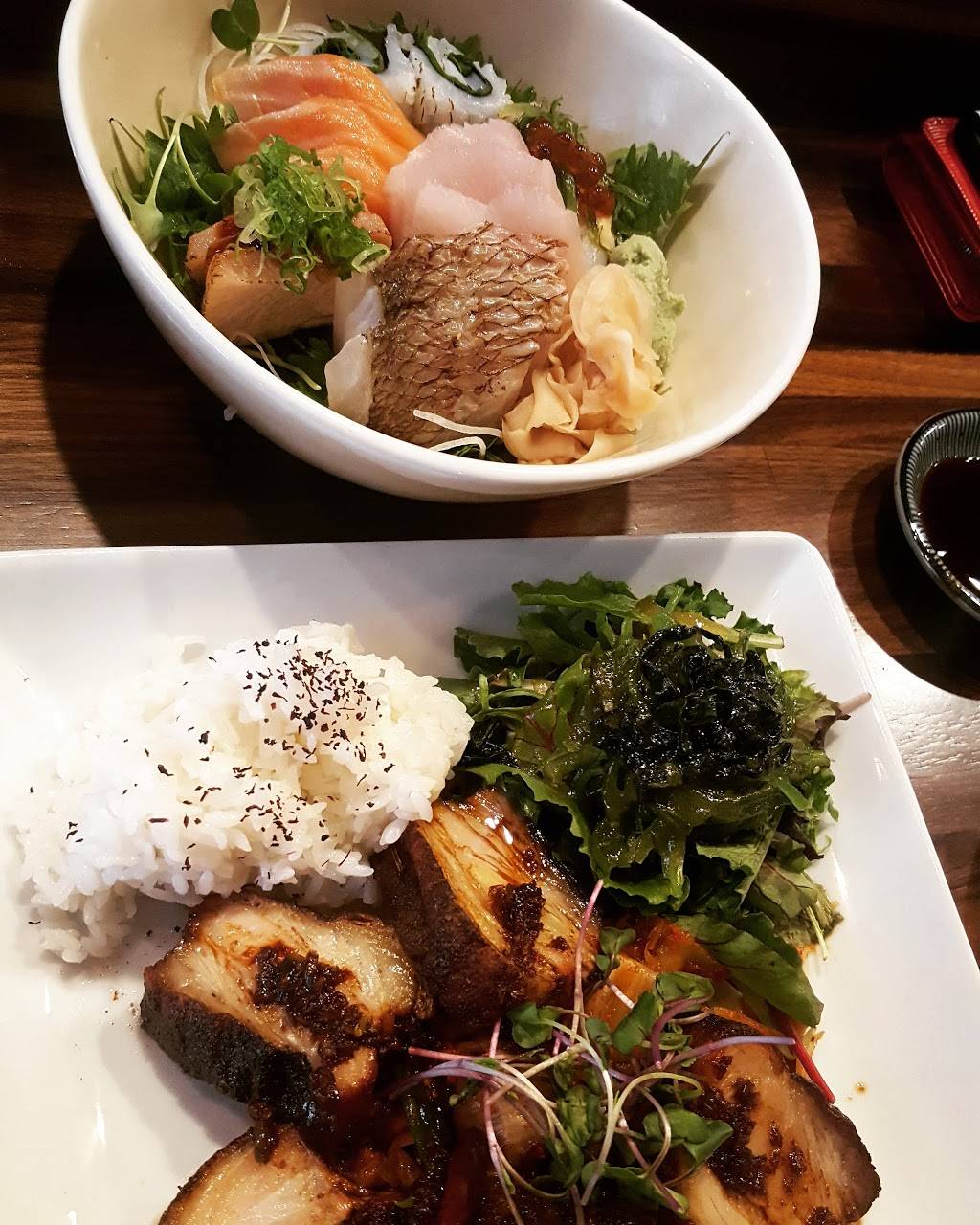 Muramoto Downtown | restaurant | 108 King St, Madison, WI 53703, USA | 6082554343 OR +1 608-255-4343