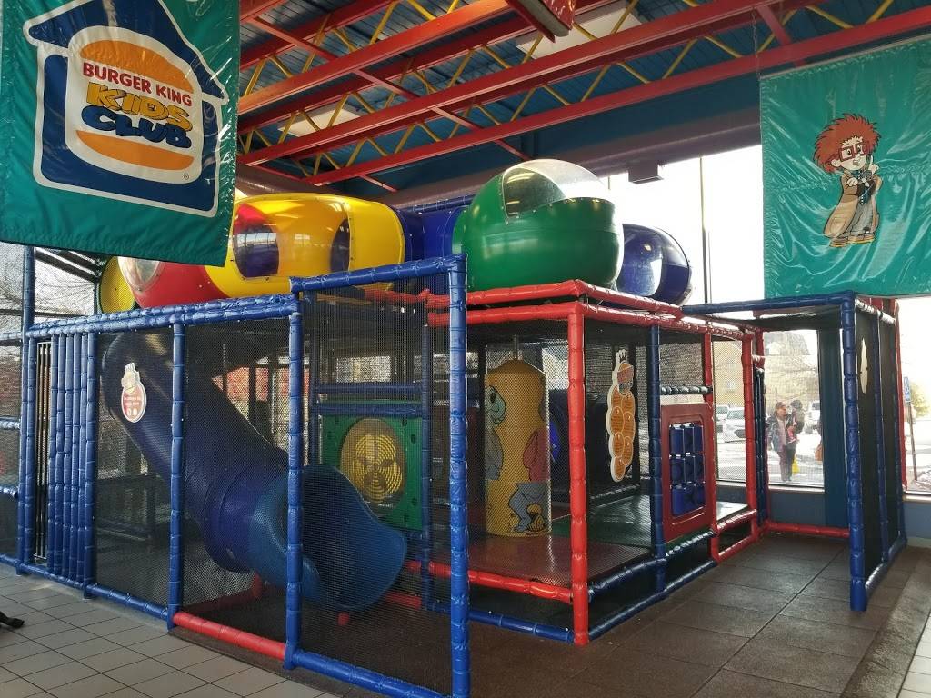 Burger King | restaurant | 2108 Pratt Ave, Bellevue, NE 68123, USA | 4026820437 OR +1 402-682-0437