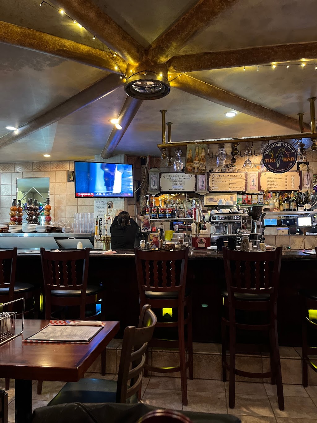 Parrot Pizzeria & Rotisserie | meal delivery | 696 Sutter St, San Francisco, CA 94102, USA | 4155937771 OR +1 415-593-7771