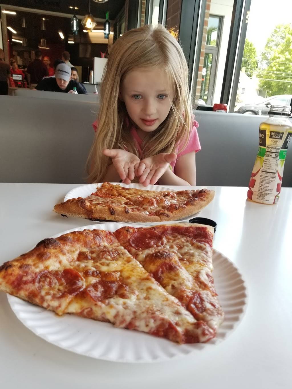 Famous Pizza Newburyport | restaurant | 2 Storey Ave, Newburyport, MA 01950, USA | 9784629644 OR +1 978-462-9644