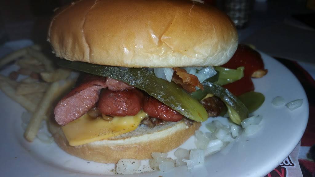 Steak n Shake | restaurant | 1015 James Ave, Bedford, IN 47421, USA | 8122755616 OR +1 812-275-5616