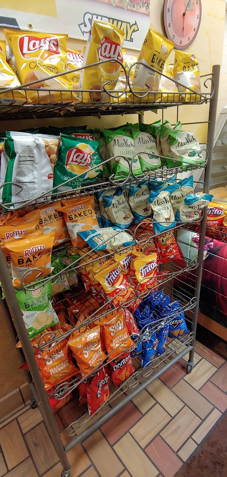 Subway | restaurant | 7807 Southtown Dr #203, Bloomington, MN 55431, USA | 9528847186 OR +1 952-884-7186