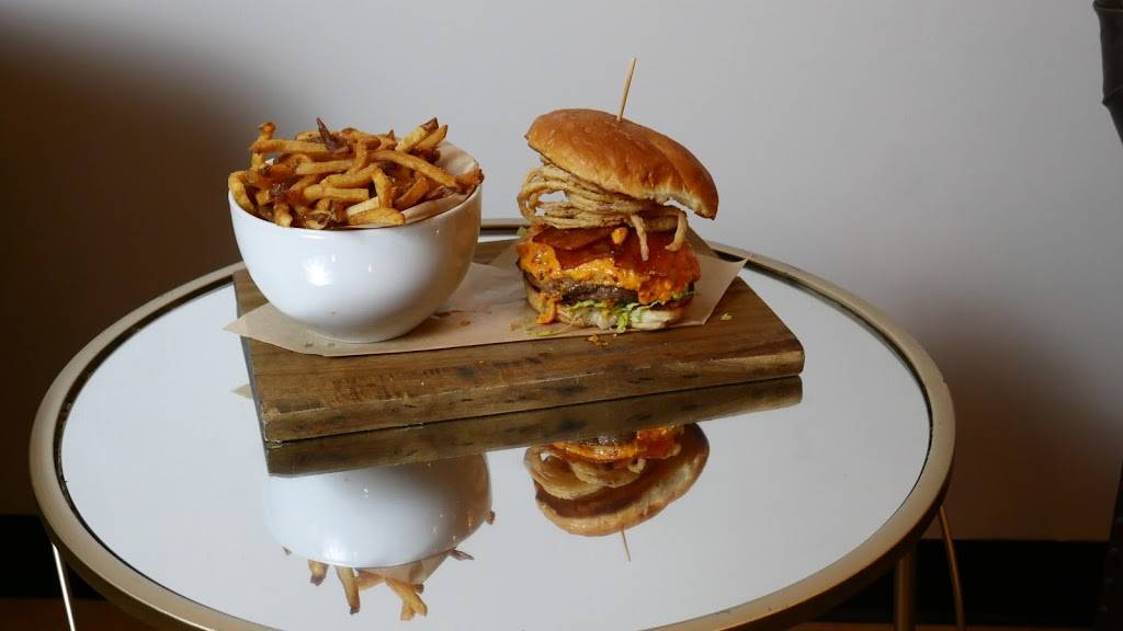 Honeoye Falls Distillery | restaurant | 168 W Main St, Honeoye Falls, NY 14472, USA | 5856241700 OR +1 585-624-1700