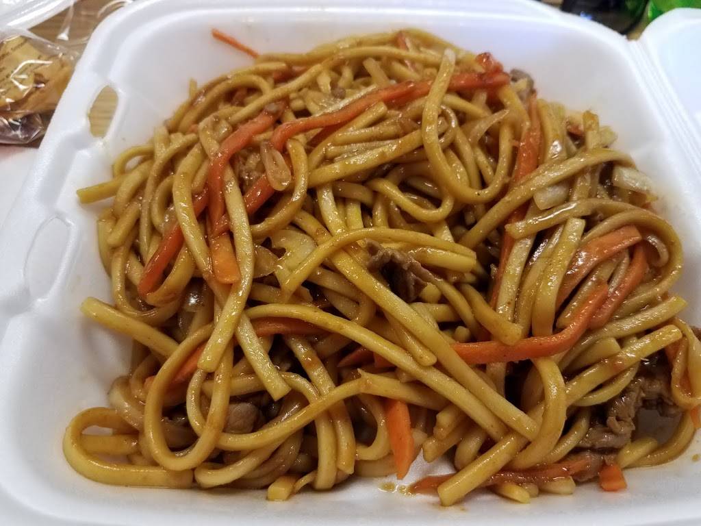 East Meets West | restaurant | 18780 S 68th St, Hickman, NE 68372, USA | 4027922100 OR +1 402-792-2100